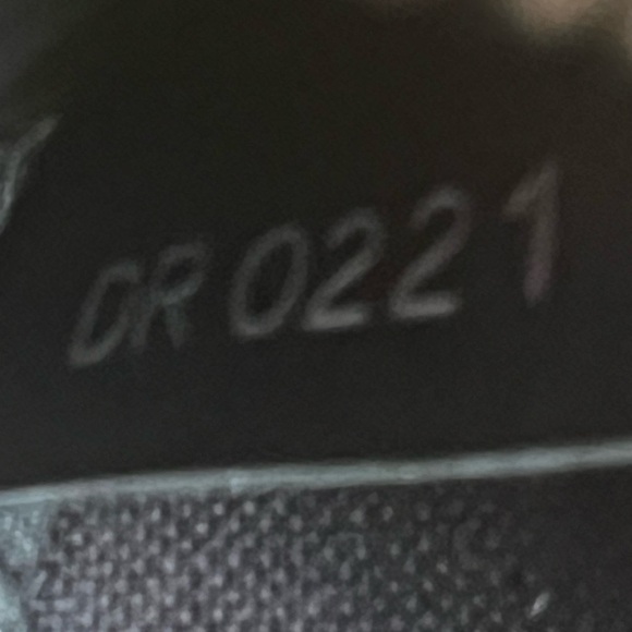 Louis V❌LIKE NEW❌Reverse Monogram Eclipse Trio Messenger Pouch - Picture 9 of 9